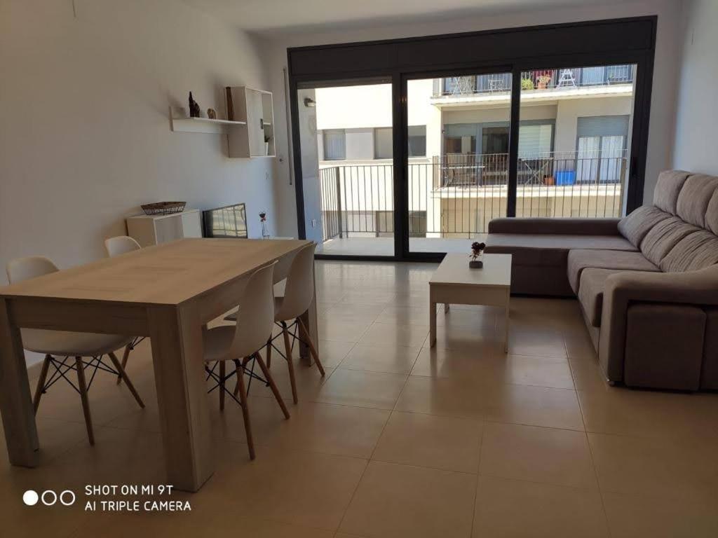 דלטברה Apartament Somriu מראה חיצוני תמונה